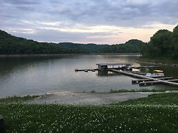 The Retreat at Center Hill Lake