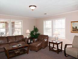 Lakeside Resort-Lakeside Cabins