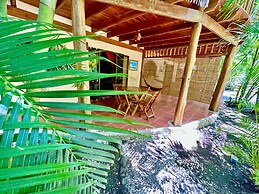 Pacífica Surf Studios