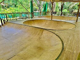 Pacífica Surf Studios