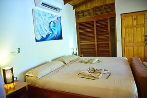 Pacífica Surf Studios