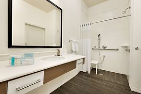 Hampton Inn & Suites Monroe