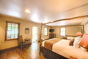 Historic Tapoco Lodge Resort