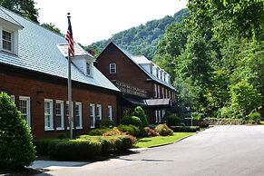 Historic Tapoco Lodge Resort