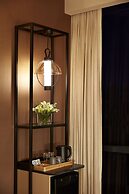 Momentus Hotel Alexandra