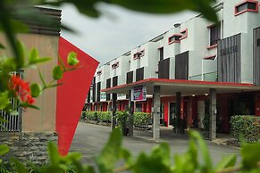 The Centro Hotel & Residence by Orchardz