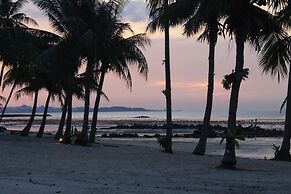 The Centro Hotel & Residence by Orchardz