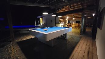 Kawayan Holiday Resort