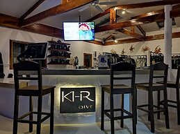 Kawayan Holiday Resort