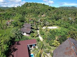 Kawayan Holiday Resort