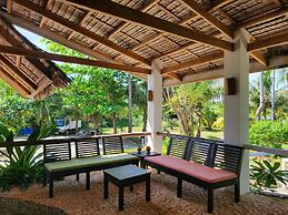 Kawayan Holiday Resort