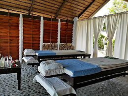 Kawayan Holiday Resort