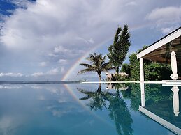 Kawayan Holiday Resort