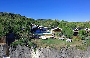 Kawayan Holiday Resort