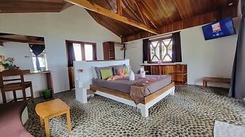 Kawayan Holiday Resort