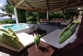 Kawayan Holiday Resort