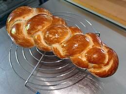 Kawayan Holiday Resort