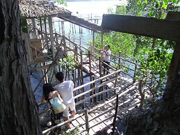 Kawayan Holiday Resort