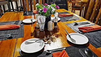 Kawayan Holiday Resort