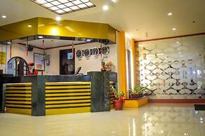 Hotel Sogo LRT Monumento Station