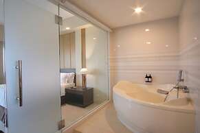 Istana Nelayan Hotel & Convention Powered by Archipelago