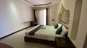 Lux Suites shanzu Seafront Apartments