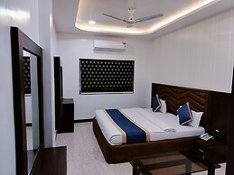 HOTEL OM