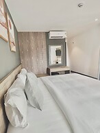 La Sera Suites An Vien