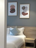 La Sera Suites An Vien