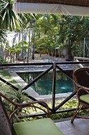 Villa Sirandane, Baie Du Tombeau