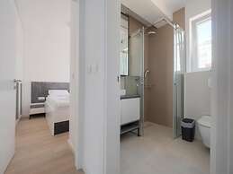 Two Bedroom Apartment Sea View Charlene