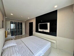 APARTMENT 1BR FREE POOL GYM STEAM&SAUNA