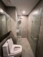 APARTMENT 1BR FREE POOL GYM STEAM&SAUNA