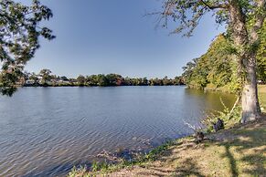 Charming Salisbury Getaway w/ Grill & Fire Pit!