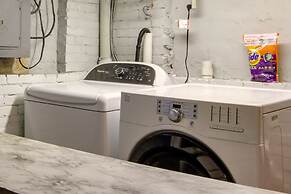 Charming Salisbury Getaway w/ Grill & Fire Pit!