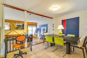 Colorful East Stroudsburg Townhome - Pets Welcome!