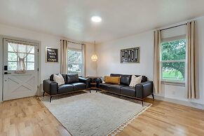 Klamath Falls Home on 189 Acres: Fire Pit & Grill!