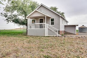 Klamath Falls Home on 189 Acres: Fire Pit & Grill!