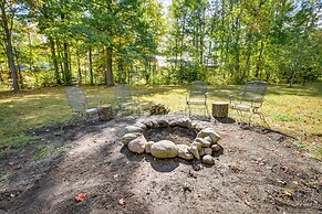 Lakefront Paradise With Private Boat Dock & Patio