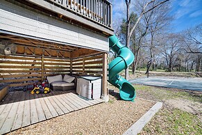 Pickleball/sport Court: Spacious Kemp Home!