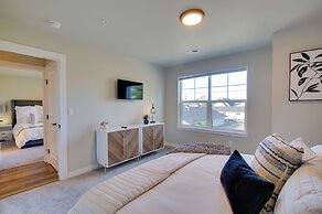 Monroe Apartment Near Evergreen State Fairgrounds!