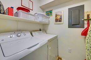 Ocean-view Condo: Walk to Windy Hill Beach!