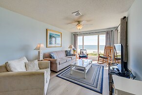 Ocean-view Condo: Walk to Windy Hill Beach!