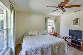 2 Mi to Rainbow River: Home in Dunnellon