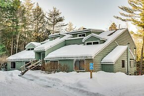 Inviting Bartlett Condo: 1 Mi to Attitash Mountain