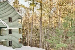 Inviting Bartlett Condo: 1 Mi to Attitash Mountain