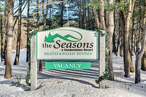 Inviting Bartlett Condo: 1 Mi to Attitash Mountain