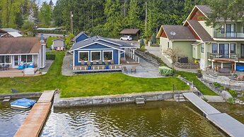Idyllic Lakeside Getaway - Hidden Gem