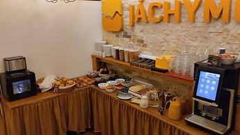 Jachymoff