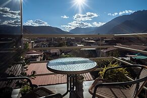 Hotel California Urubamba